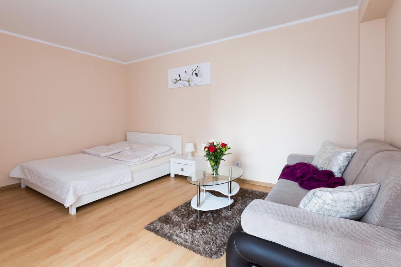 Aparthouse Apartamenty Centrum Сосновец Екстериор снимка